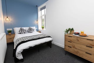  High-End En-Suite | Taunton Town Centre | HPC/MPH Main Photo