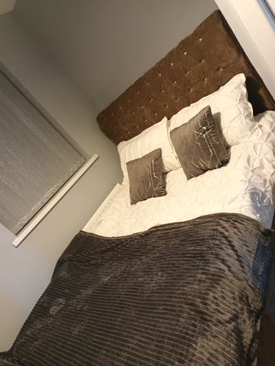 Room for rent Main Photo