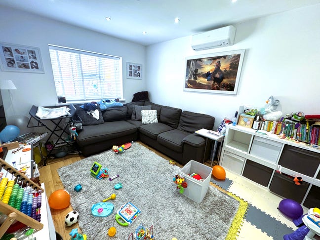 4/5 Bed House Ilford &pound;2795 Pcm  Main Photo