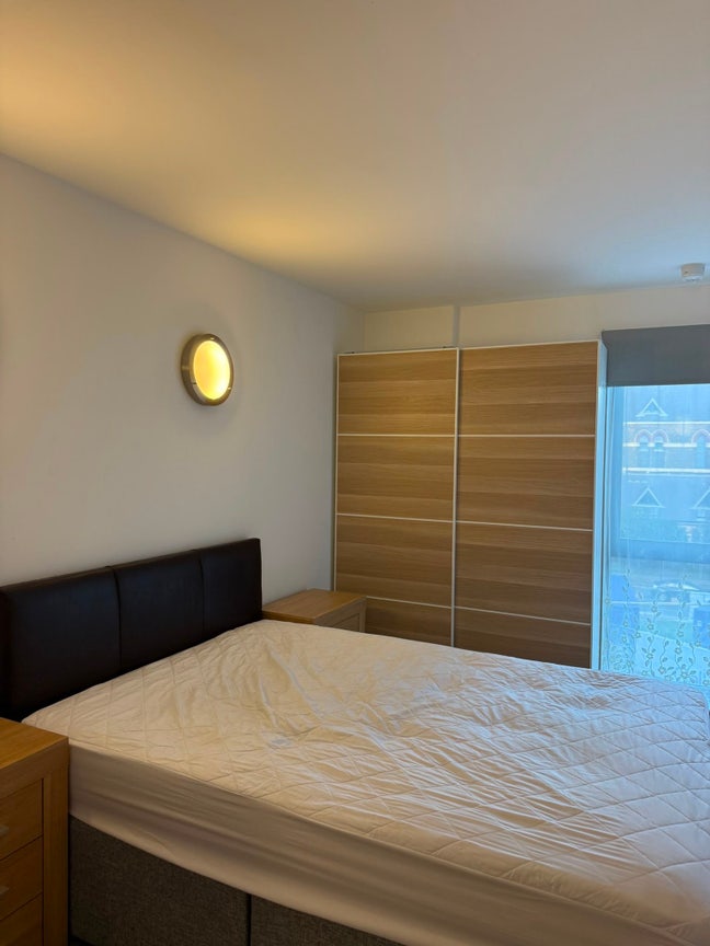 Specious 1 Double bed room to rent  Main Photo