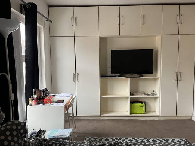 Large furnished double bedroom Main Photo