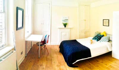 🔵 Spacious Short Let Double Room - Woolwich  🔵 Main Photo