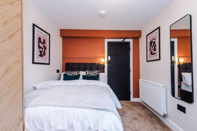 Brand New En-Suite Rooms Near Royal Stoke Hospital Main Photo