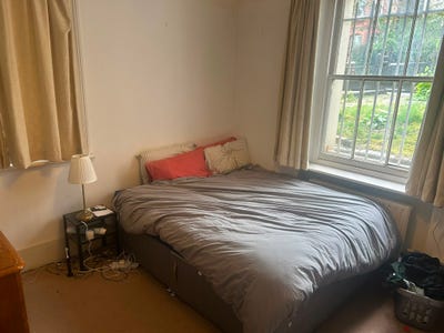 Large double bedroom in Clapham Junction Main Photo