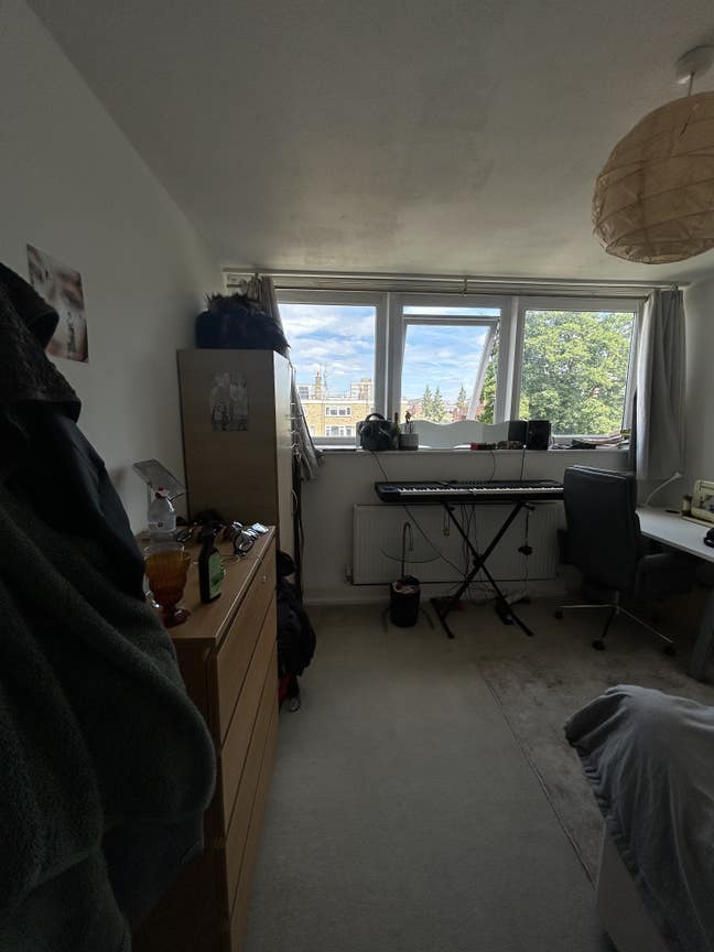 Spacious double room in Hoxton  Main Photo