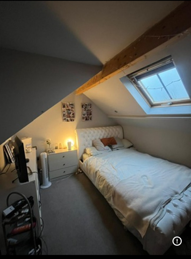 One bedroom in shared flat in Park Estate Main Photo
