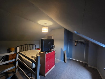  🛋️ Double Room Available – 10 Mins from Town  Main Photo