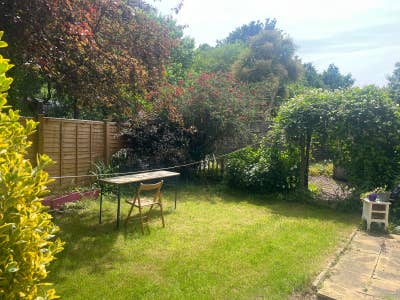 V large room in cosy flat in Brockley + big garden Main Photo