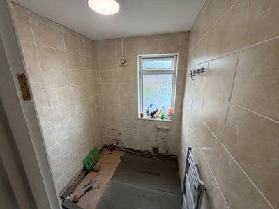 ROOMS TO RENT Main Photo