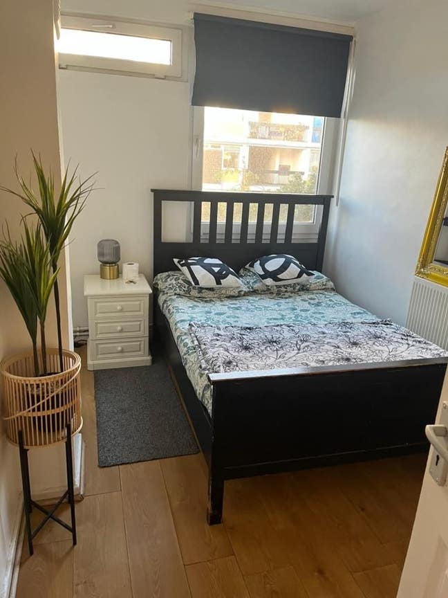  Spacious Double Room Available – E8 4NN Main Photo