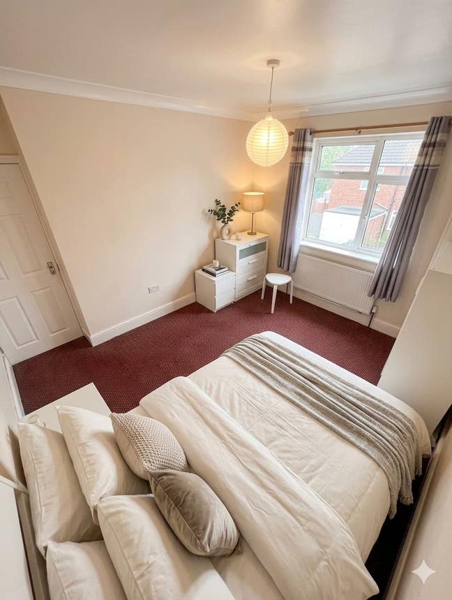 Cosy 3 Double Room Available In Prime Location  Main Photo