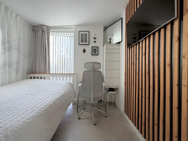 New Build: Modern Double w Private Luxury Bathroom Main Photo