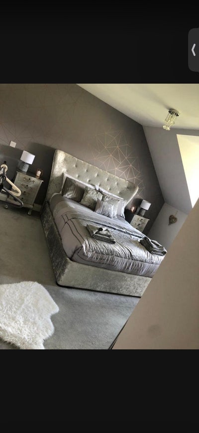Large 5 bed house  Main Photo