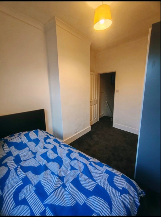 Single Room Available in Shared House – Newhaven Main Photo