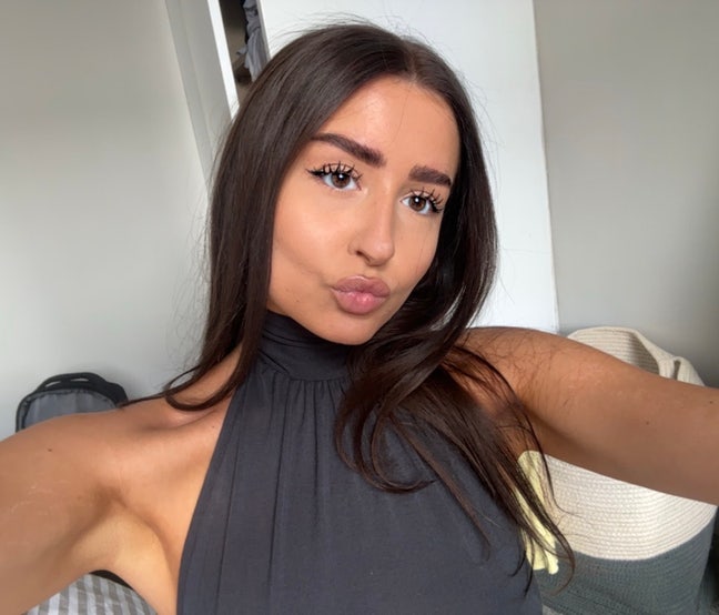Looking for a room! Main Photo