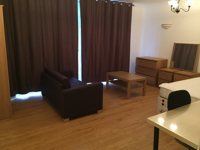 5Min Walk to Cw*No Agency*30M2*Free Billscleaner Main Photo
