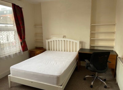 Room for 128a Sidwell Street, EX4  Main Photo