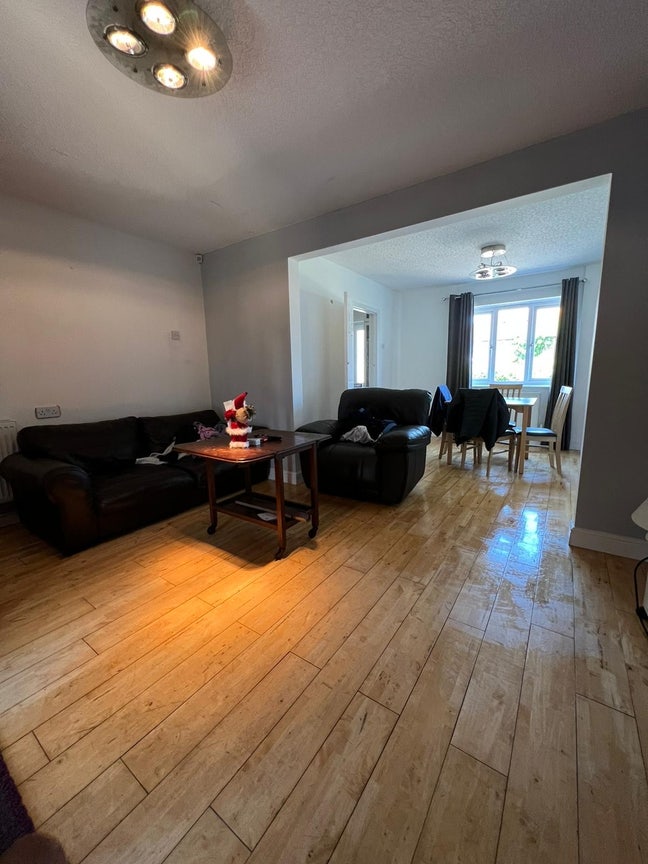Double room available  Main Photo