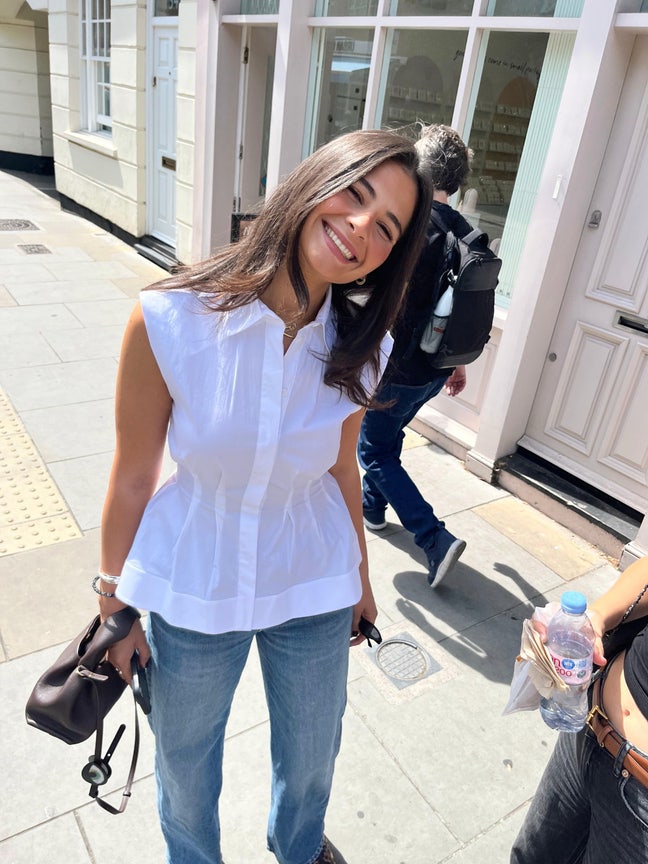     Professional Seeking Room in London Main Photo