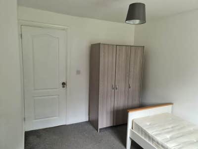 Double Room to Rent  Main Photo
