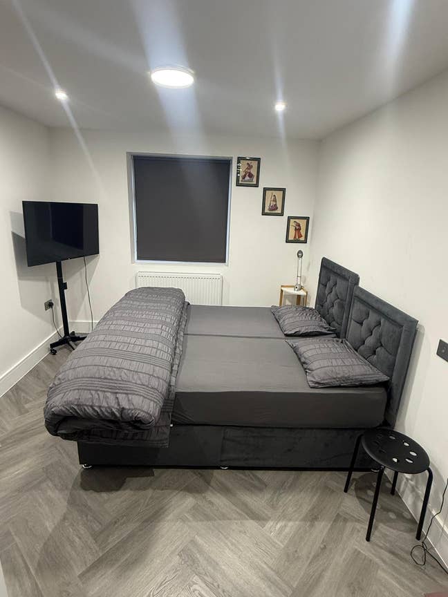 One Bed Room Separate Side Annexe Main Photo