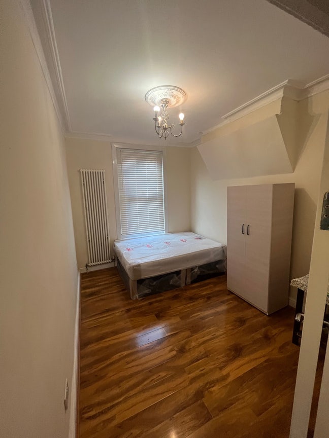 🐌Spacious Double Room Streatham SW16 1NZ Main Photo