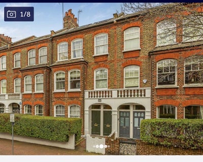Battersea Park Double Bedroom  Main Photo