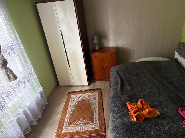 Room for rent  Main Photo