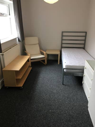 EXC. En-suite Single Room in Town Centre &pound;600 pcm Main Photo