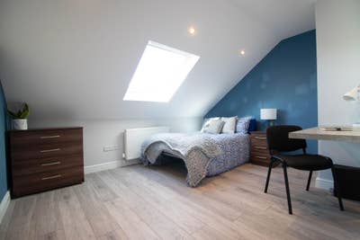 Newly Refurbished House Share close to City Centre Main Photo