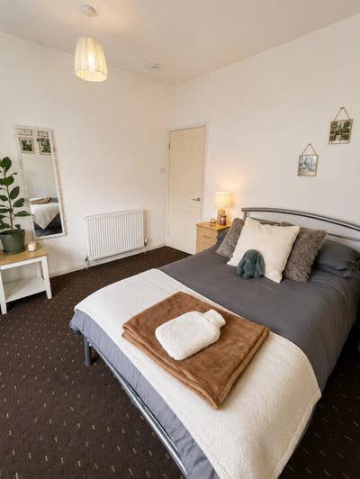 4 Bedroom House Available 2/7/2026 Selly Oak! Main Photo