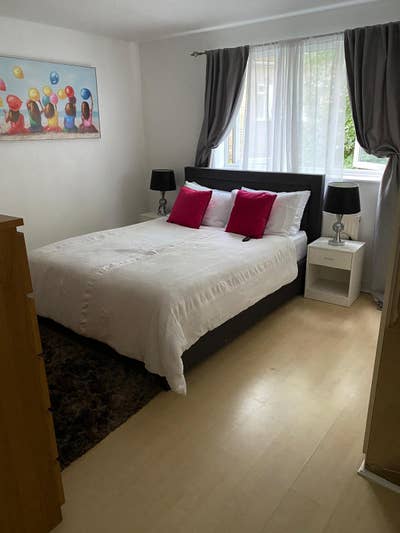  2 rooms available for rent Main Photo