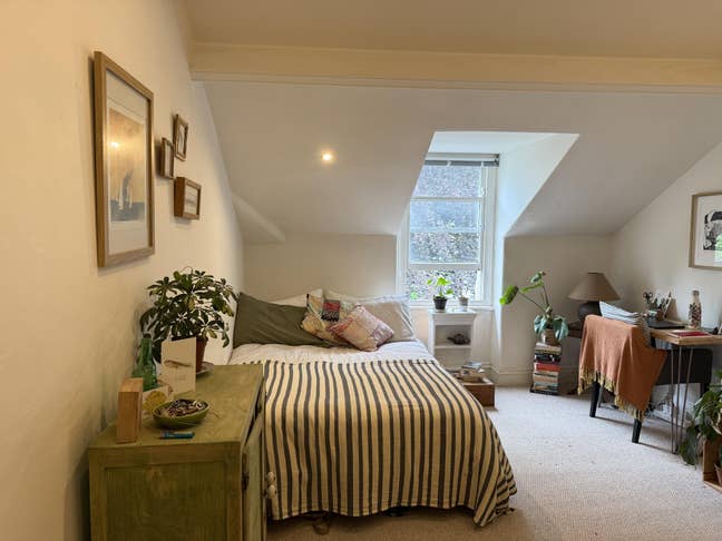 Large double room in Clifton Village  Main Photo