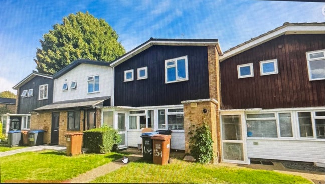 House  Main Photo