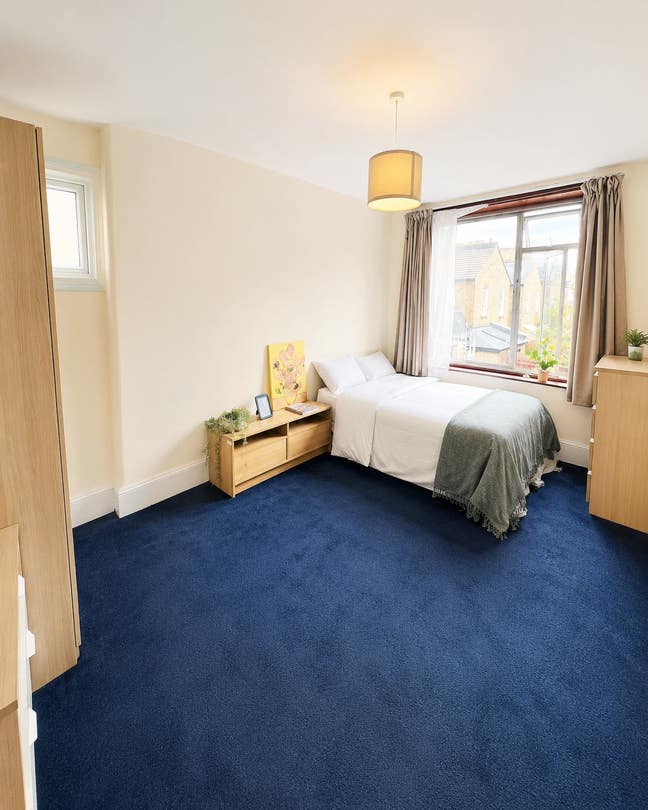 Big Room in Victorian House - Balham Main Photo
