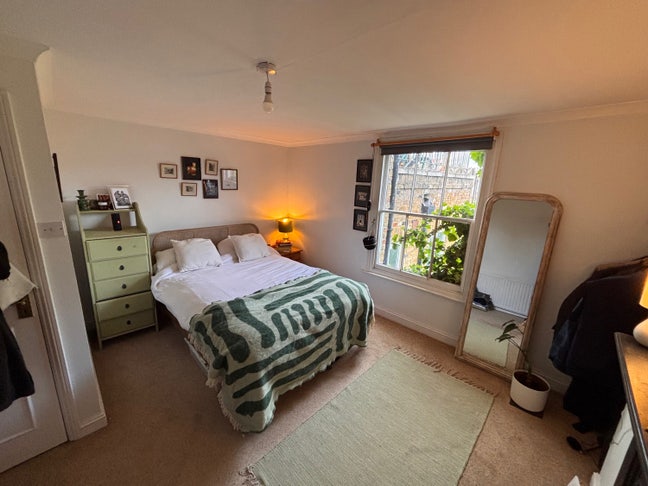 Double Room + En Suite in Herne Hill Main Photo