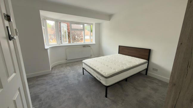 All Bills Included! House Share Double EN-SUITE  Main Photo