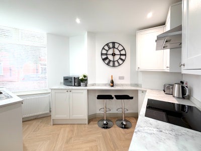 The First Month's Rent Is Half Price!!! Main Photo