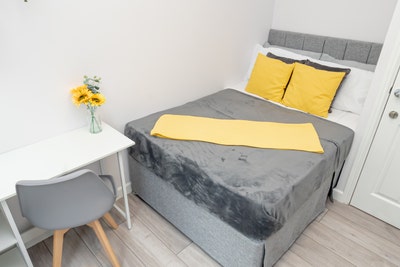 🌟Newly Renovated Rooms Abingdon Town Centre🌟 Main Photo