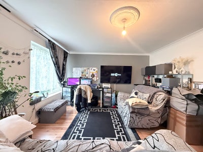 2 bed split-level maisonette in Thornton Heath Main Photo