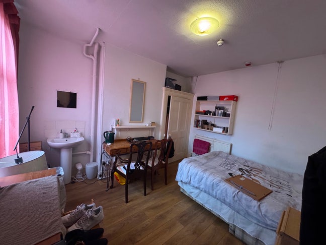  Double Room  Main Photo