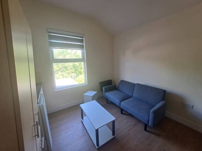 Studio Room Church Rd, Erith DA8 Dss Excepted Main Photo
