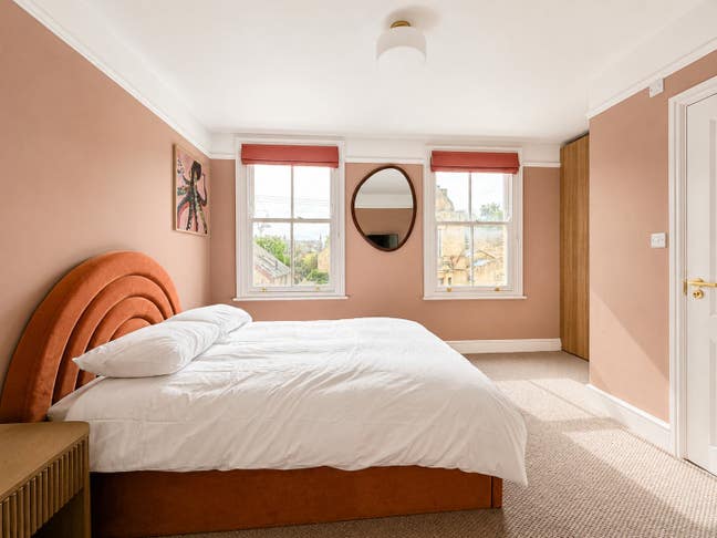 Beautifully Designed En-Suite Rooms 🤎 CB1 Main Photo