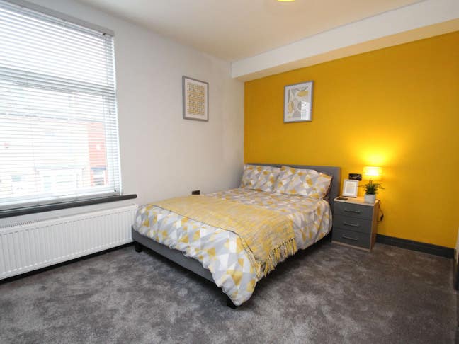 Nowell Crescent | Double Room | All Bills Included Main Photo