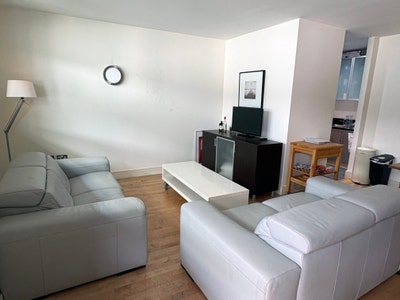 2 Large Dble w/ensuite Bermondsey St London Bridge Main Photo