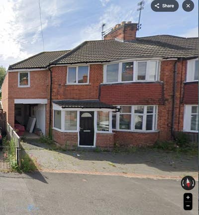 Kirkland Road - Double room available  Main Photo