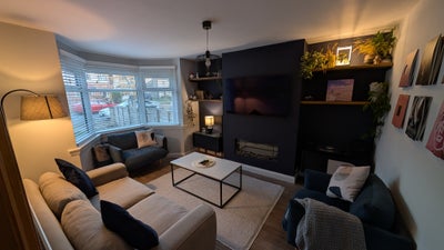 Double Room available in professional household Main Photo