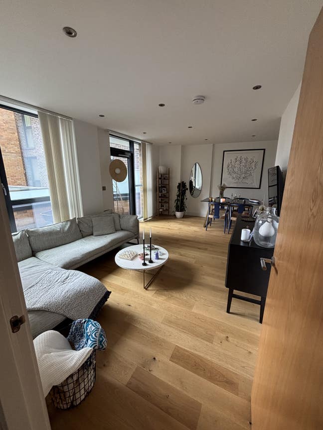 Stylish 1-Bed Apartment  Main Photo