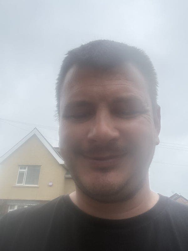 43 year old Male seeks a single or double room Main Photo