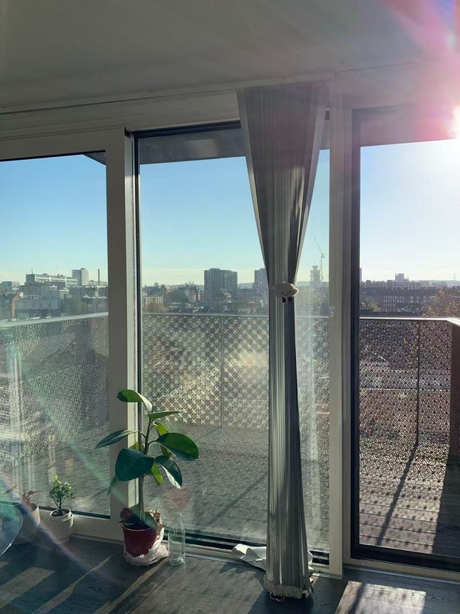    Zone1 Bright Double Room with Balcony Main Photo